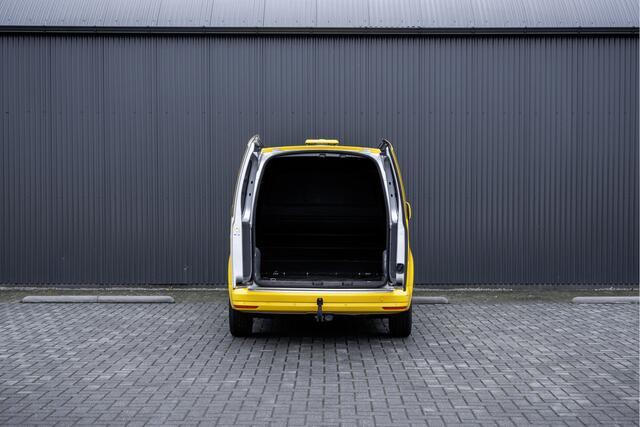 Volkswagen CADDY 2.0 TDI L1H1 | Automaat | Led | Carplay | Camera | Trekhaak | Cruise | Airco