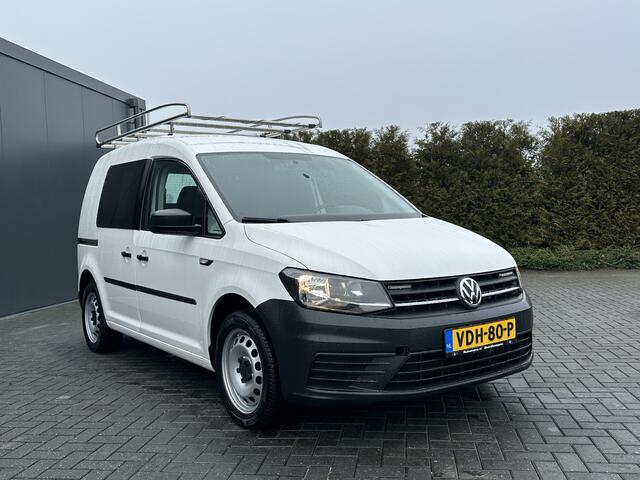 Volkswagen CADDY 1.4 TSI BENZINE AUTOMAAT !! / BPM VRIJ / IMPERIAAL / TREKHAAK / INRICHTING / NAVI / AIRCO / CRUISE