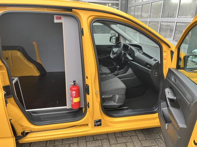 Volkswagen CADDY Cargo 2.0 TDI Airco Cruise controle Trekhaak 1400kg Telefoon voorbeiding Schuifdeur Betimmering in laadruimte 1e Eigenaar Euro 6 Bpm vrij voor ondernemers !!