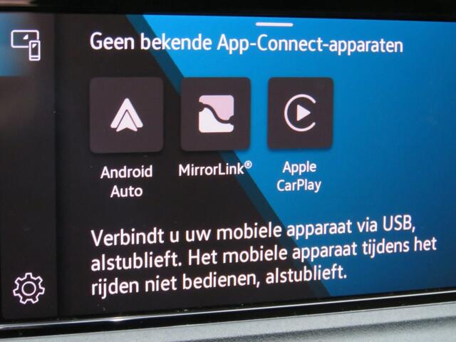 Volkswagen CADDY 2.0 TDI Comfort / Cruise / Carplay / Trekhaak / Betonplex