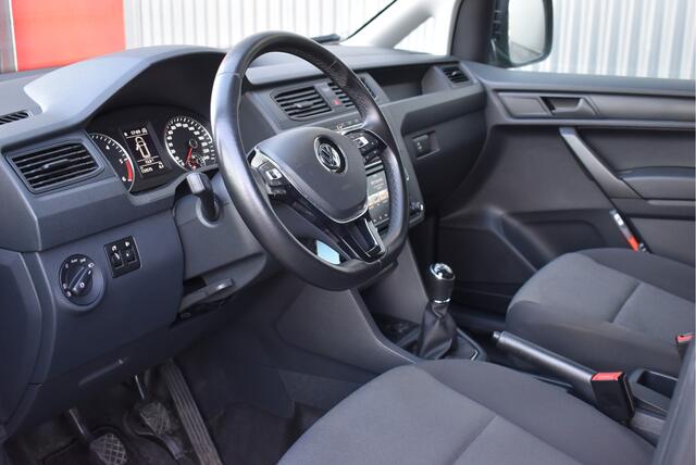 Volkswagen CADDY 2.0 TDI L1H1 BMT Highline Navi, Cruise, PDC, Trekhaak, Dealer-oh, NL-auto, Carplay