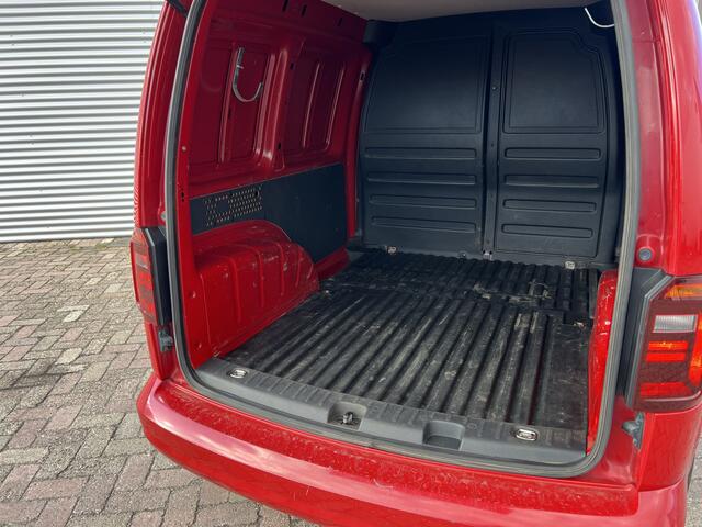 Volkswagen CADDY 2.0 TDI L1H1 BMT Easyline | Nieuw Binnen | Automaat | Airco | Lichtmetalen velgen | APK 16-02-2027 |