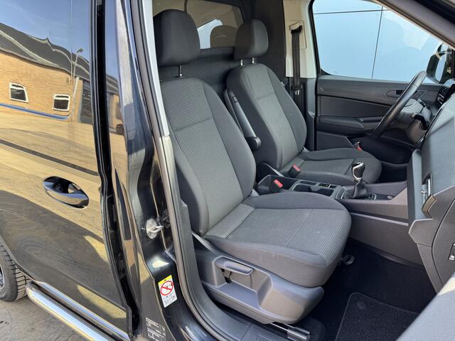 Volkswagen CADDY 2.0 TDI 75PK L1 First Edition Virtual Cockpit Cruise Control Climate Control Carplay Parkeersensoren Achter