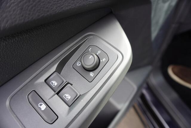 Volkswagen CADDY Cargo 122pk Automaat Style Apple Carplay Digitaal dashboard Navigatie ACC Cruise control 17" Velgen Parkeersensoren