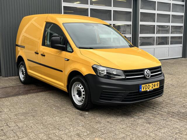 Volkswagen CADDY 2.0 TDI L1H1 Airco Cruise controle Trekhaak 1400kg trekgewicht Parkeersensoren achter Schuifdeur Telefoon verbinding 1e eigenaar Euro 6 bpm vrij voor particulier gebruik !!