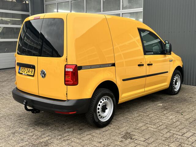 Volkswagen CADDY 2.0 TDI L1H1 Airco Cruise controle Trekhaak 1400kg trekgewicht Parkeersensoren achter Schuifdeur Telefoon verbinding 1e eigenaar Euro 6 bpm vrij voor particulier gebruik !!