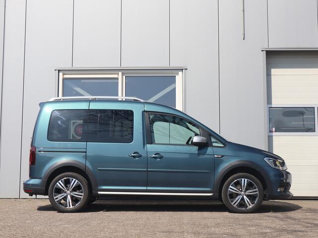 Volkswagen CADDY Alltrack 1.4 TSI 125pk DSG-7 / 5-Persoons / Camera / Trekhaak / Carplay / Adaptiv Cruise