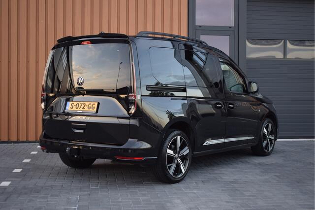 Volkswagen CADDY 1.5 TSI DSG Move Pano | Trekhaak | Camera | ACC | LED | 18"