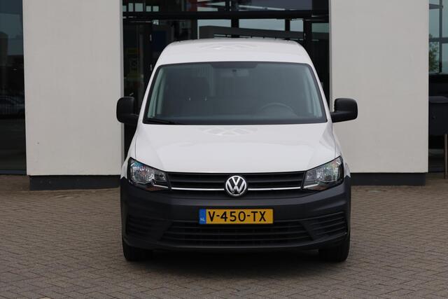Volkswagen CADDY 2.0 TDI L1H1 BMT Trendline NL auto 1e eigenaar dealeronderhouden Airco, tussenschot, schuifdeur rechts, parkeersensoren achter, trekhaak, radio, elektrisch verstel- en verwarmbare buitenspiegels, achterdeuren met ruit etc.