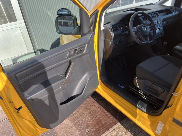 Volkswagen CADDY 2.0 TDI L1H1 Airco Cruise controle Parkeersensoren achter Schuifdeur Telefoon verbinding Euro 6 Bpm vrij voor particulier gebruik!!