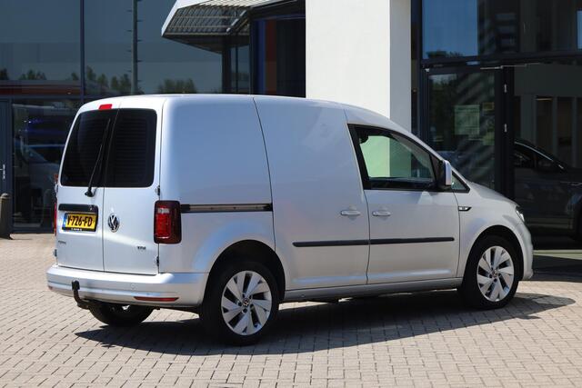 Volkswagen CADDY 2.0 TDI L1H1 BMT Highline Executive, 102PK / 75kW DSG, navigatie, cruise control, lederen bekleding, xenon + LED, 2-zone climatronic, stoelverwarming, scheidingswand + ruit, 17" LMV, parkeersensoren achter, trekhaak, privacy glas, DAB+ en achteruitrijcame