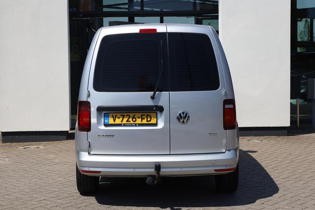 Volkswagen CADDY 2.0 TDI L1H1 BMT Highline Executive, 102PK / 75kW DSG, navigatie, cruise control, lederen bekleding, xenon + LED, 2-zone climatronic, stoelverwarming, scheidingswand + ruit, 17" LMV, parkeersensoren achter, trekhaak, privacy glas, DAB+ en achteruitrijcame