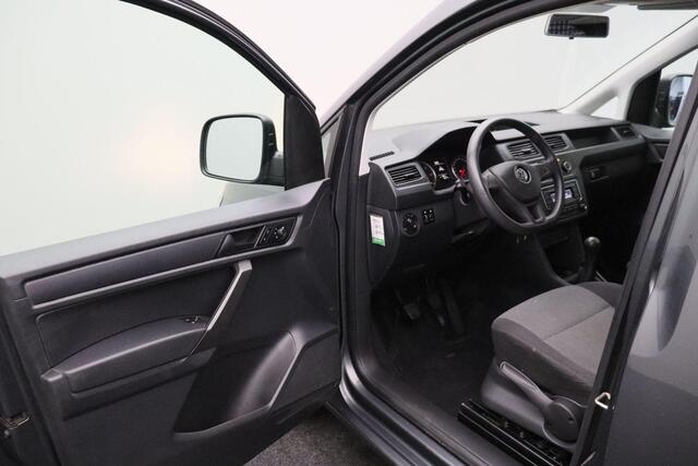 Volkswagen CADDY 2.0 TDI L1H1 BMT Economy Business 2019 | Airco | Cruise Control | Trekhaak | Imperiaal | Elektrische Ramen | Lat om Lat | Betonplex | 2 Sleutels | Nationale Autopas