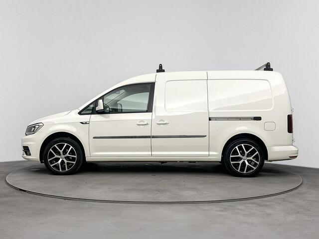 Volkswagen CADDY MAXI 2.0 TDI L2H1 BMT Exclusive Edition DSG | Navigatie | Airco | Cruise Control Adaptief | Bi-Xenon Koplampen | Apple Carplay/Android Auto | 17" Lichtmetalen Velgen | Lederen Bekleding | Trekhaak | Parkeersensoren | Schuifdeur Links en Rechts |