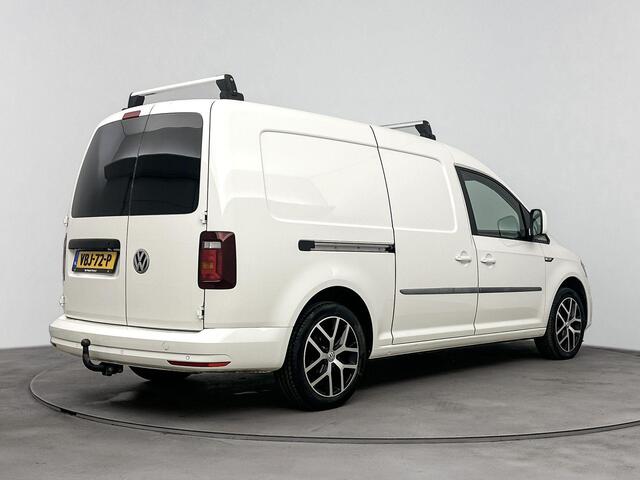 Volkswagen CADDY MAXI 2.0 TDI L2H1 BMT Exclusive Edition DSG | Navigatie | Airco | Cruise Control Adaptief | Bi-Xenon Koplampen | Apple Carplay/Android Auto | 17" Lichtmetalen Velgen | Lederen Bekleding | Trekhaak | Parkeersensoren | Schuifdeur Links en Rechts |