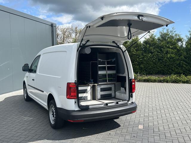 Volkswagen CADDY MAXI 2.0 TDI 102 PK / L2H1 / 1e EIG. / INRICHTING / CAMERA / AIRCO / CRUISE / NAVI / ACHTERKLEP