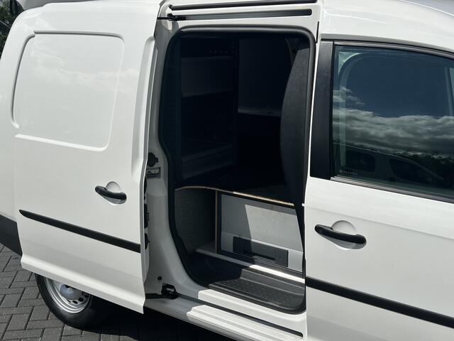 Volkswagen CADDY MAXI 2.0 TDI 102 PK / L2H1 / 1e EIG. / INRICHTING / CAMERA / AIRCO / CRUISE / NAVI / ACHTERKLEP