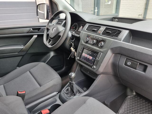 Volkswagen CADDY MAXI 1.4 TSI 130pk. NAVI / TREKHAAK / STANDKACHEL