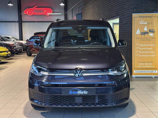 Volkswagen CADDY MAXI 1.5 TSI 7p | Highline | LED | Key-less | Camera | Winter-pakket | 1. Eigenaar | 7-zits Interesse, Proefrit? Bel of app met: 06-24 28 28 42