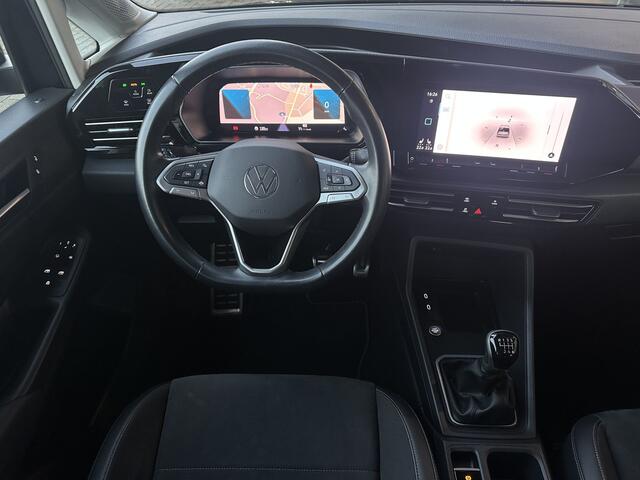 Volkswagen CADDY MAXI 1.5 TSI 7p | Highline | LED | Key-less | Camera | Winter-pakket | 1. Eigenaar | 7-zits Interesse, Proefrit? Bel of app met: 06-24 28 28 42