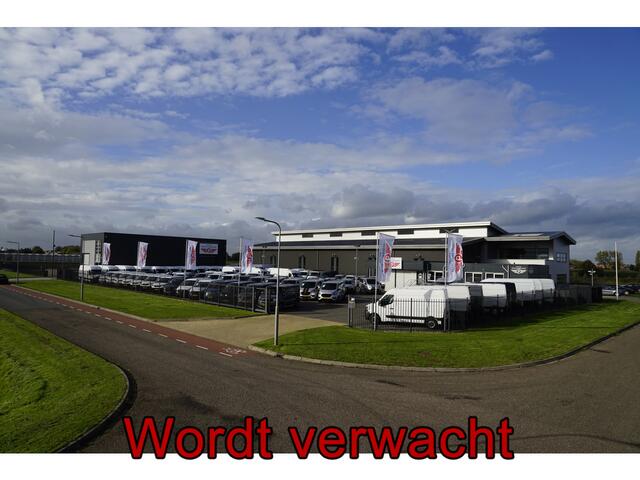 Volkswagen CADDY MAXI Cargo 2.0 TDI Exclusive Black Edition Camera, Cruise, Carplay, LED, Stoelverwarming, Automaat, Trekhaak, Standkachel, Uniek!