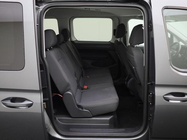 Volkswagen CADDY MAXI Combi Maxi Life 1.5 eHybrid 115pk Automaat 17" lm. velgen · Navigatie · 7-zits · Achteruitrijcamera · Garantie tot 25-06-2027