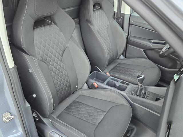 Volkswagen CADDY MAXI Cargo R-line 2.0 TDI | Trekhaak | Camera | Lm-Velgen | Spoilerkit | Kuipstoelen Prijs ex. BTW