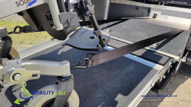 Volkswagen CADDY MAXI DIESEL Automaat rolstoelauto Incl- BPM