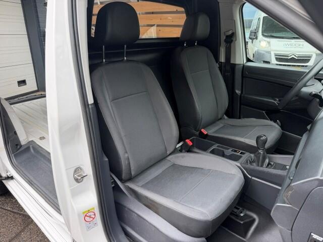 Volkswagen CADDY MAXI Cargo 1.5 TGI AIRCO I CRUISE CONTROL I MULTIMEDIA I PDC I 1e EIGENAAR I COMPLETE ONDERHOUDSHISTORIE