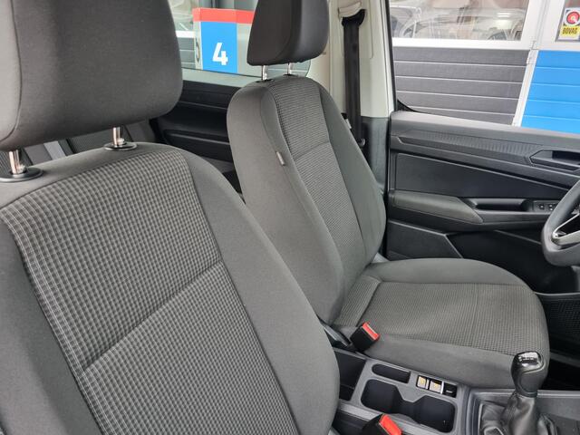 Volkswagen CADDY MAXI 1.5 TSI 7-Pers. TREKHAAK / AIRCO ECC / CRUISE / NAVI