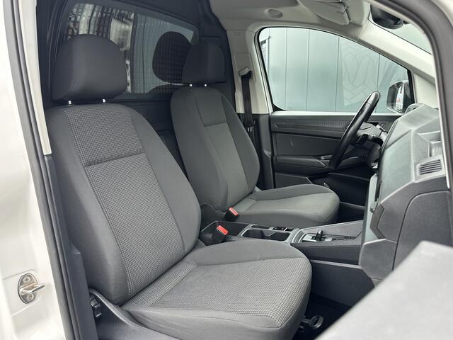 Volkswagen CADDY MAXI Cargo 1.5 TSI AUTOMAAT / ** BENZINE ** / L2H1 / 40.450 KM !! / 1e EIG. / TREKHAAK / ALUCA INRICHTING / CRUISE / AIRCO