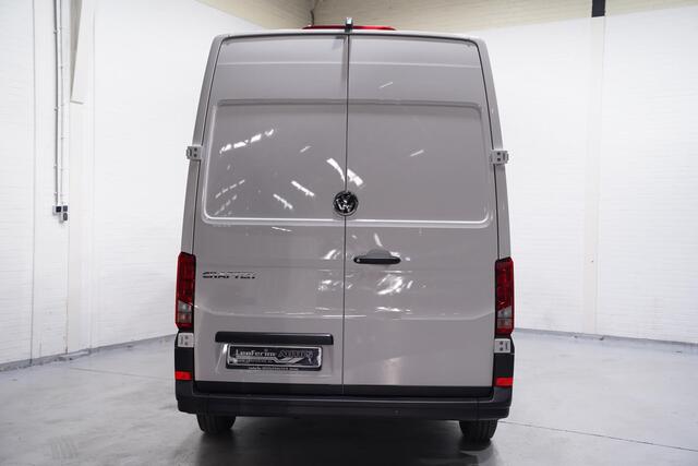 Volkswagen CRAFTER 2.0 TDI 177 pk L4H3 DSG Aut. Navi, Camera LED Koplampen, Apple Carplay, PDC V+A, Lane Assist, 3-Zits, Nieuw
