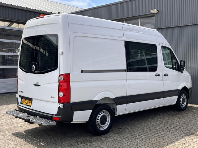 Volkswagen CRAFTER 2.0 TDI L2H2 Airco Cruise controle Trekhaak 3500kg trekgewicht Lang hoog 1e eigenaar Dealer onderhouden Euro 6 Bpm vrij voor particulier gebruik !!
