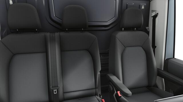 Volkswagen CRAFTER 35 2.0 TDI L3H3 Highline 140 Pk | 3 Zits | Navigatie | Trekhaakvoorbereiding