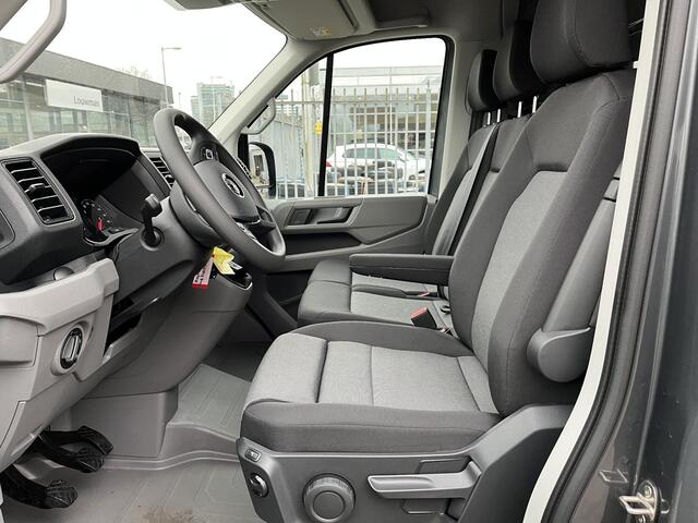 Volkswagen CRAFTER 35 2.0 TDI L3 Highline Bakwagen 177PK Laadklep! NIEUW!! SUPER MOOI!! VOORRAAD!!