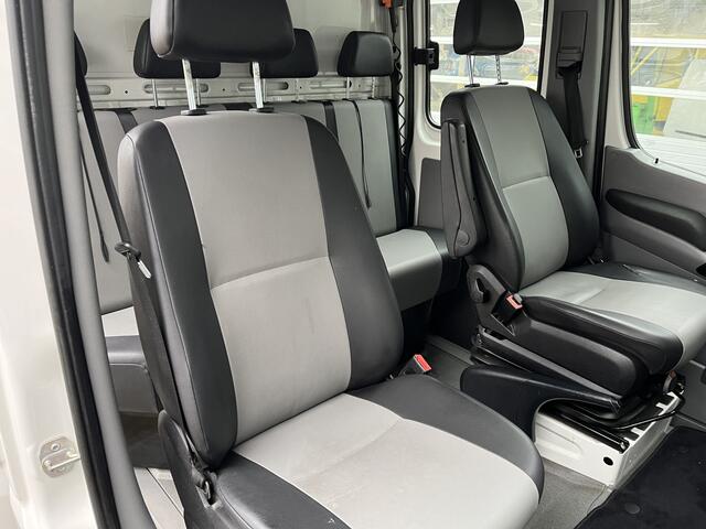 Volkswagen CRAFTER 2.0 TDI DC Kipper 3500kg trekgewicht Euro 6 Airco Cruise controle 6-Persoons Telefoonverbinding Gereedschapskist Kieper Open laadbak Pick-up Bpm vrij 109pk