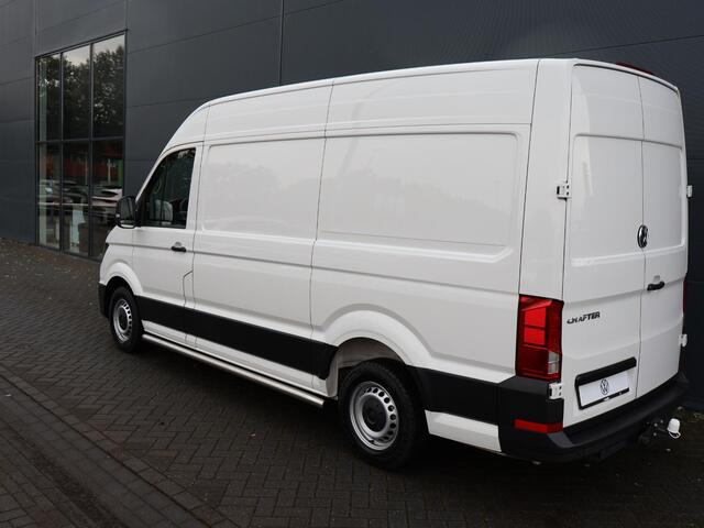 Volkswagen CRAFTER 35 2.0 TDI L3H3 EURO VI | 140 PK | Trekhaak | Parkeersensoren voor en achter | Navigatiesysteem |