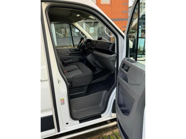 Volkswagen CRAFTER 35 2.0 TDI L4H3 177pk Distributieriem + Waterpomp vervangen
