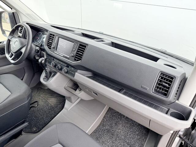 Volkswagen CRAFTER 140pk L3H3 Auto AC Cruise Navi Camera Sensoren