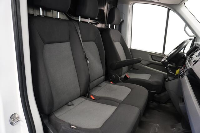Volkswagen CRAFTER 2.0 TDI L3H3 EURO 6 - Airco - Cruise - PDC - ¤ 14.950,- Excl.