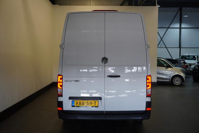 Volkswagen CRAFTER 2.0 TDI L3H3 EURO 6 - Airco - Cruise - PDC - ¤ 14.950,- Excl.
