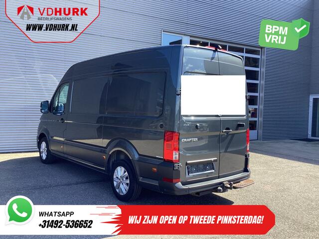 Volkswagen CRAFTER 2.0 TDI 180 pk DSG Aut. L3H3 BPM VRIJ! Adapt.Cruise/ LED/ Climate/ Gev.Stoel/ Carplay/ Stoelverw./ Stuurverw./ 270Gr.Graden/ Camera/ Navi