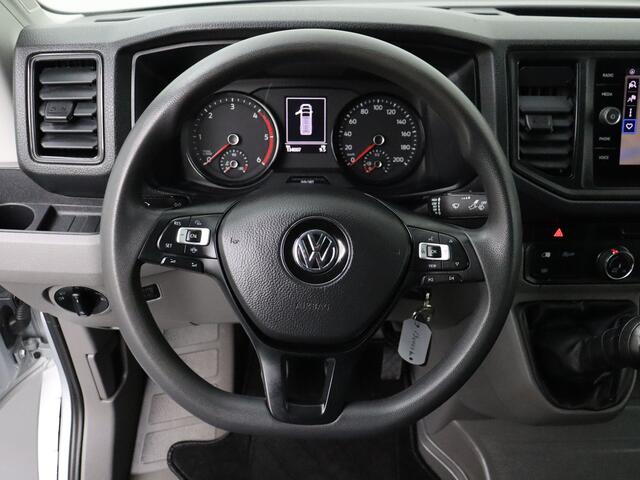 Volkswagen CRAFTER 2.0TDI L3H3 Highline | NAvigatie | Camera | Airco | Cruise | 3-Persoons