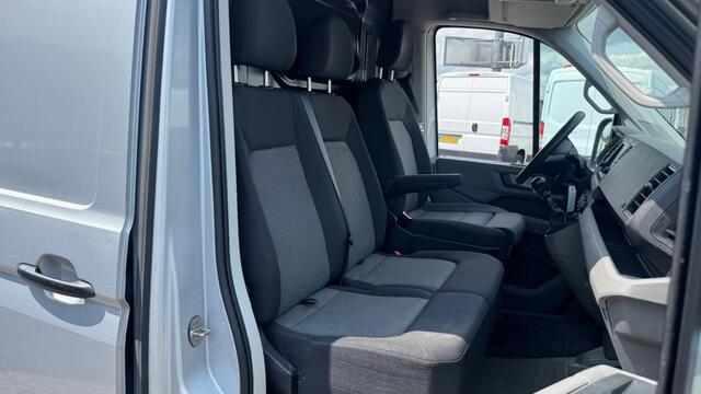 Volkswagen CRAFTER 2.0 TDI 75KW 102PK L3H3 EURO 6 AIRCO/ NAVIGATIE/ CAMERA/ CRUISE CONTROL/ 100% DEALERONDERHOUDEN