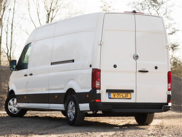 Volkswagen CRAFTER 35 2.0 TDI L4H3 (DUBBELE SCHUIFDEUREN, APPLE CARPLAY, CAMERA, AIRCO, ELEK RAMEN, 3 ZITPLAATSEN, BLUETOOTH, NIEUWE APK, NIEUWSTAAT)