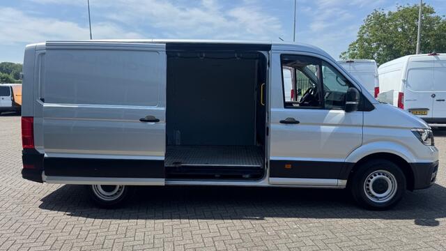 Volkswagen CRAFTER 2.0 TDI 75KW 102PK L3H2 EURO 6 AIRCO/ CRUISE CONTROL/ NAVIGATIE/ 100% DEALERONDERHOUDEN