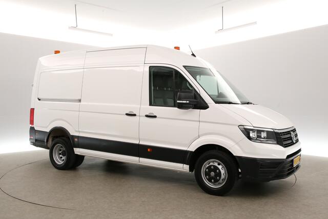 Volkswagen CRAFTER 50 2.0 TDI L3H3 177PK | Marge | Dubbellucht | 3500kg Trekgew. | Airco 3 Persoons Trekhaak