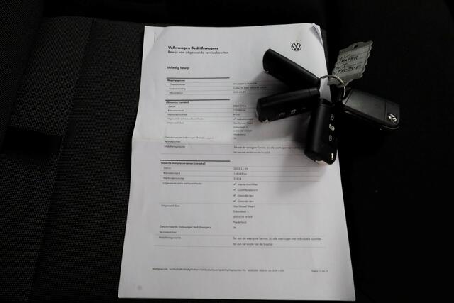 Volkswagen CRAFTER 35 2.0 TDI 140pk DSG-Automaat L3H2 (L2H1) Navi/Camera/Inrichting 05-2020