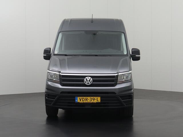 Volkswagen CRAFTER 2.0TDI 140PK DSG Automaat L3H3 | Trekhaak | Navigatie | Camera | 3-Persoons | Betimmering