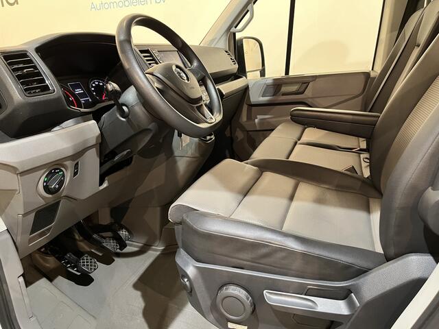 Volkswagen CRAFTER 35 2.0 TDI L3H3 180 PK Servicebus / Bott Inrichting / Euro 6 / Trekhaak 3000 KG / 220V. / Airco / Navigatie / CarPlay / Cruise Control / PDC 85.250 KM !!